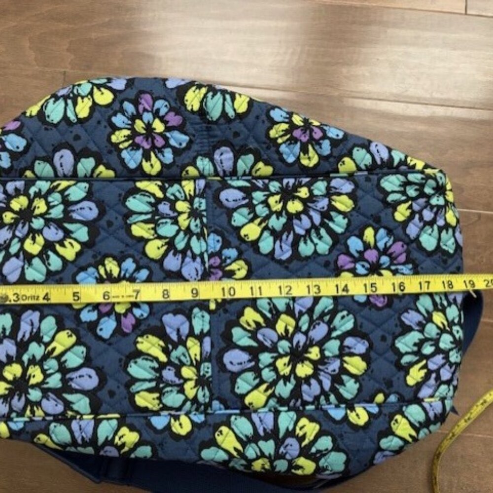 NWOT Vera Bradley Weekender Travel Bag Shoulder Strap Retired Indigo Pop - Picture 10 of 12
